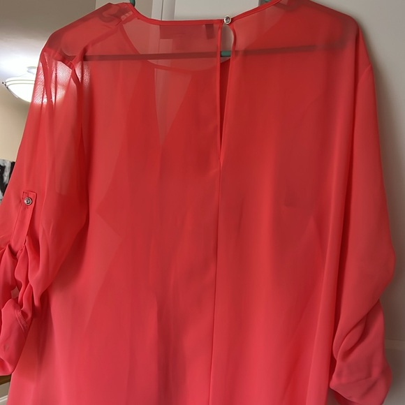 Coral, sheer blouse by Jennifer Lopez, size L.  Like new condition - Picture 5 of 5